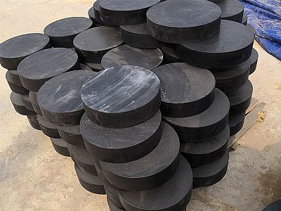丰南区板式橡胶支座由若干层橡胶片与薄钢板经加压硫化